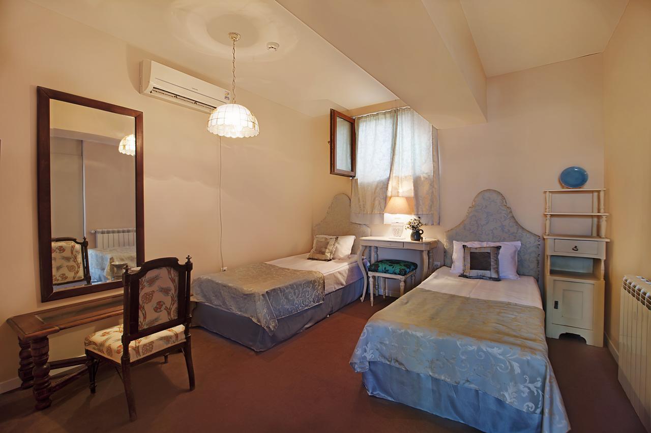 Caravan Villa Τυφλίδα Εξωτερικό φωτογραφία