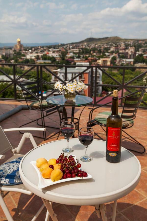 Caravan Villa Τυφλίδα Εξωτερικό φωτογραφία