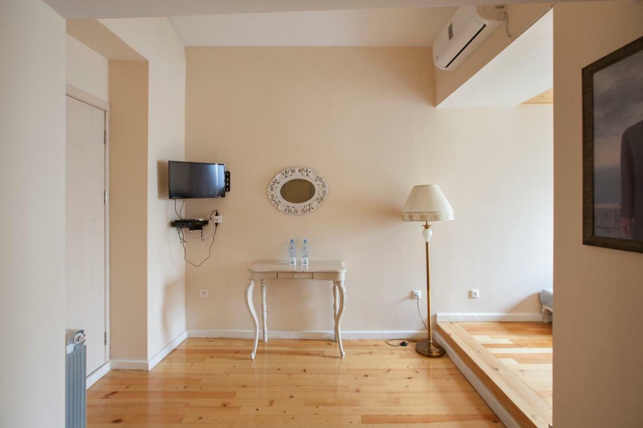 Caravan Villa Τυφλίδα Εξωτερικό φωτογραφία