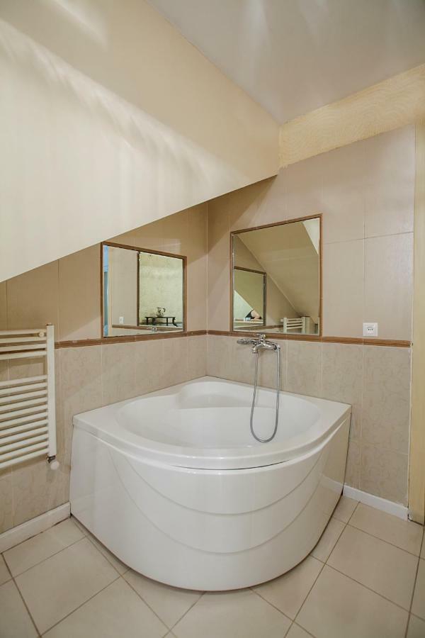 Caravan Villa Τυφλίδα Εξωτερικό φωτογραφία